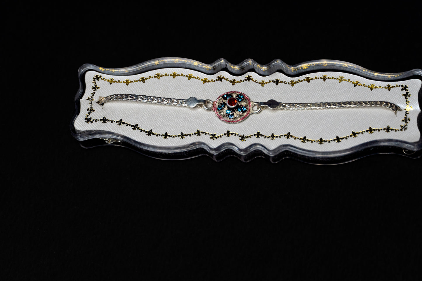 Radiant Blossom 0.01 Carat Lab-Grown Diamond 925 Silver Rakhi