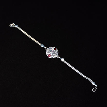 Divine Grace Silver 0.01 Carat Lab Diamond 925 Silver Rakhi