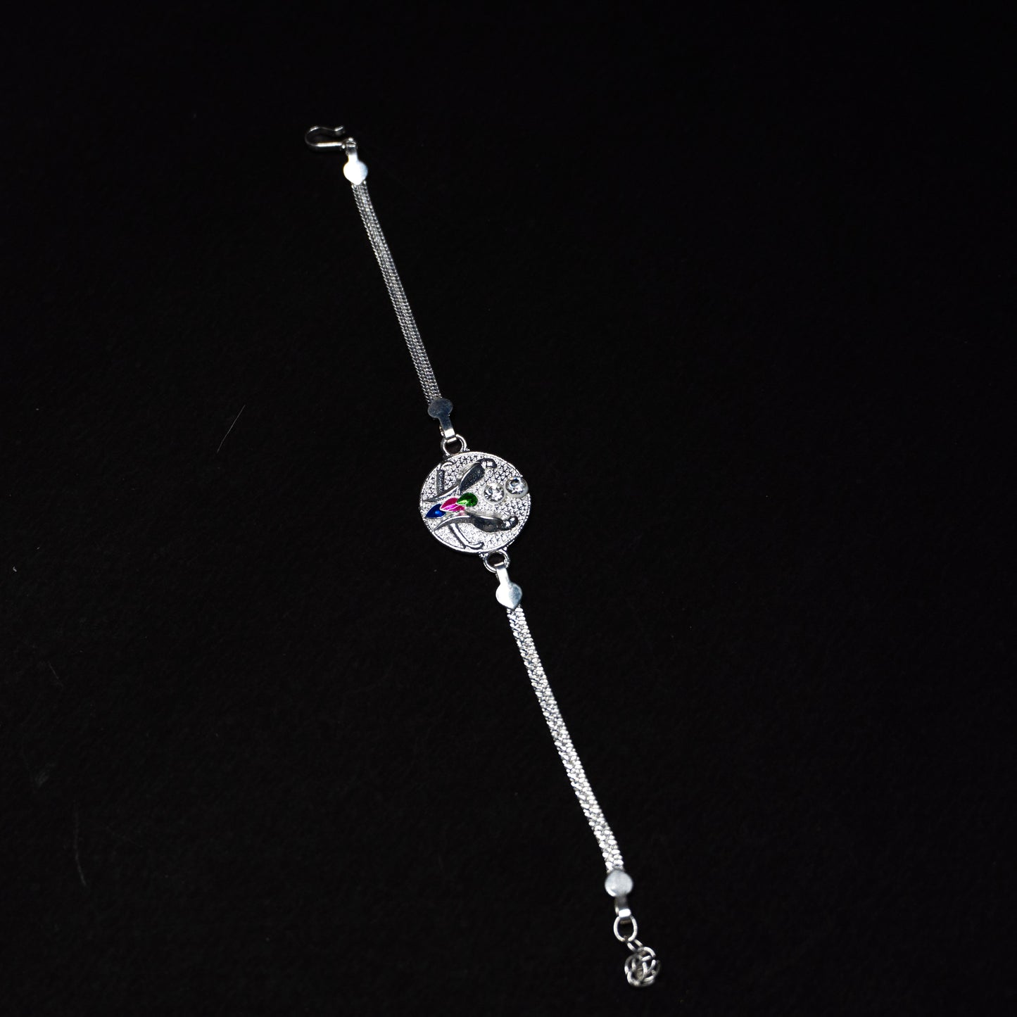 Silver Spectrum 0.01 Carat Lab Diamond 925 Silver Rakhi