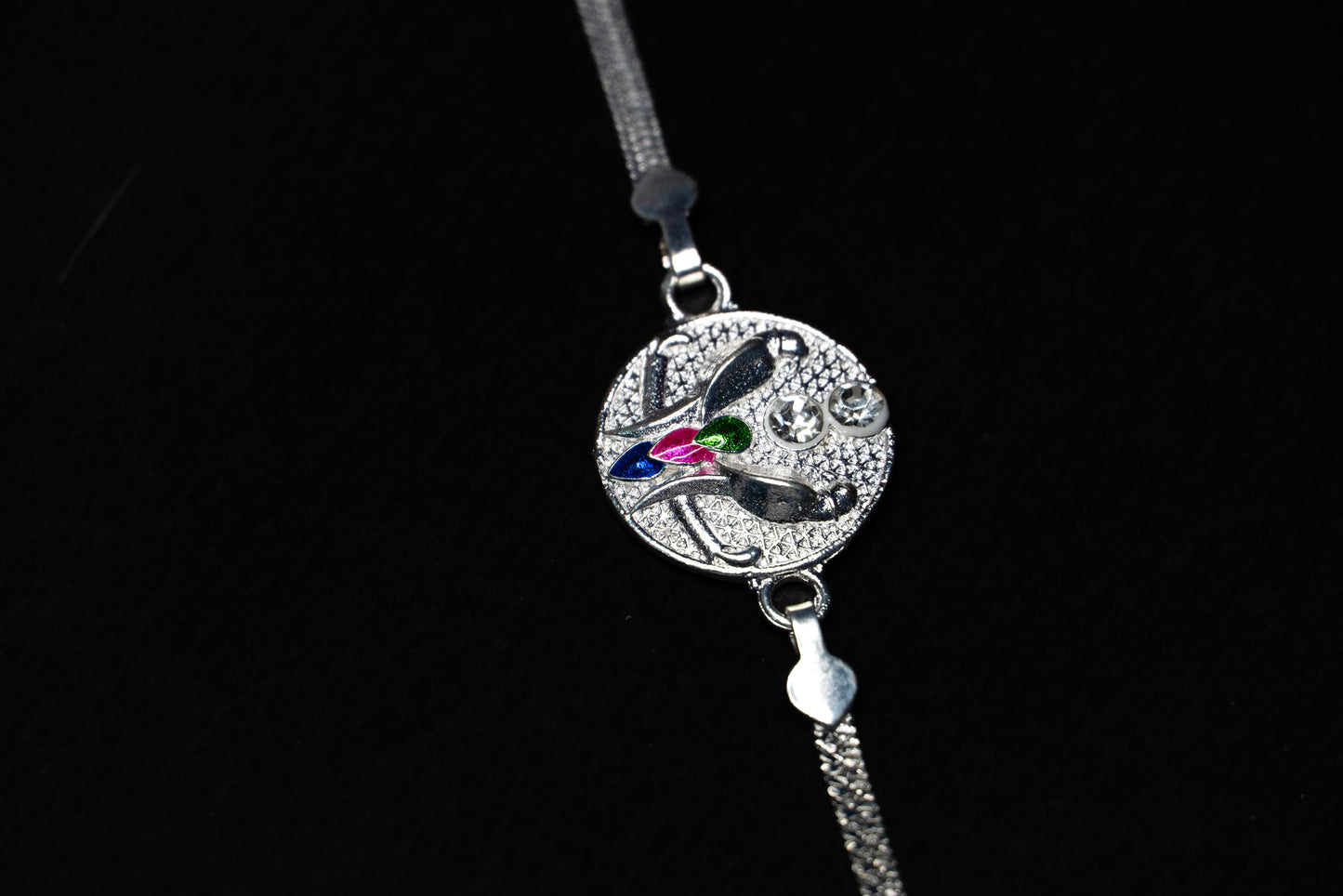 Silver Spectrum 0.01 Carat Lab Diamond 925 Silver Rakhi
